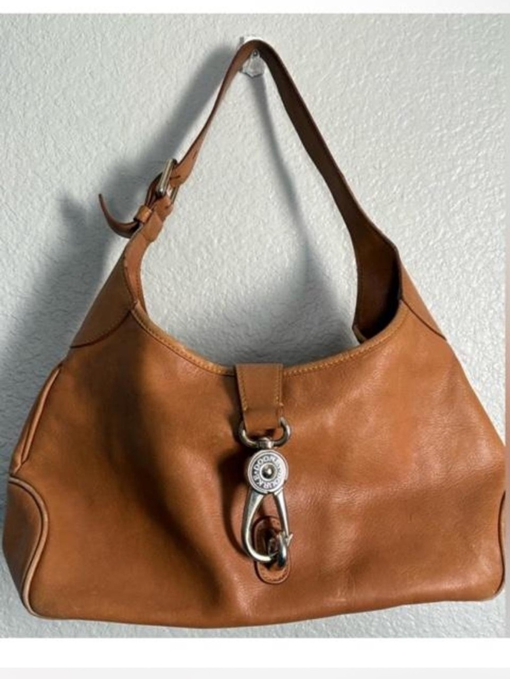 Dooey & Bourke Leather Shoulder Bag in Tan